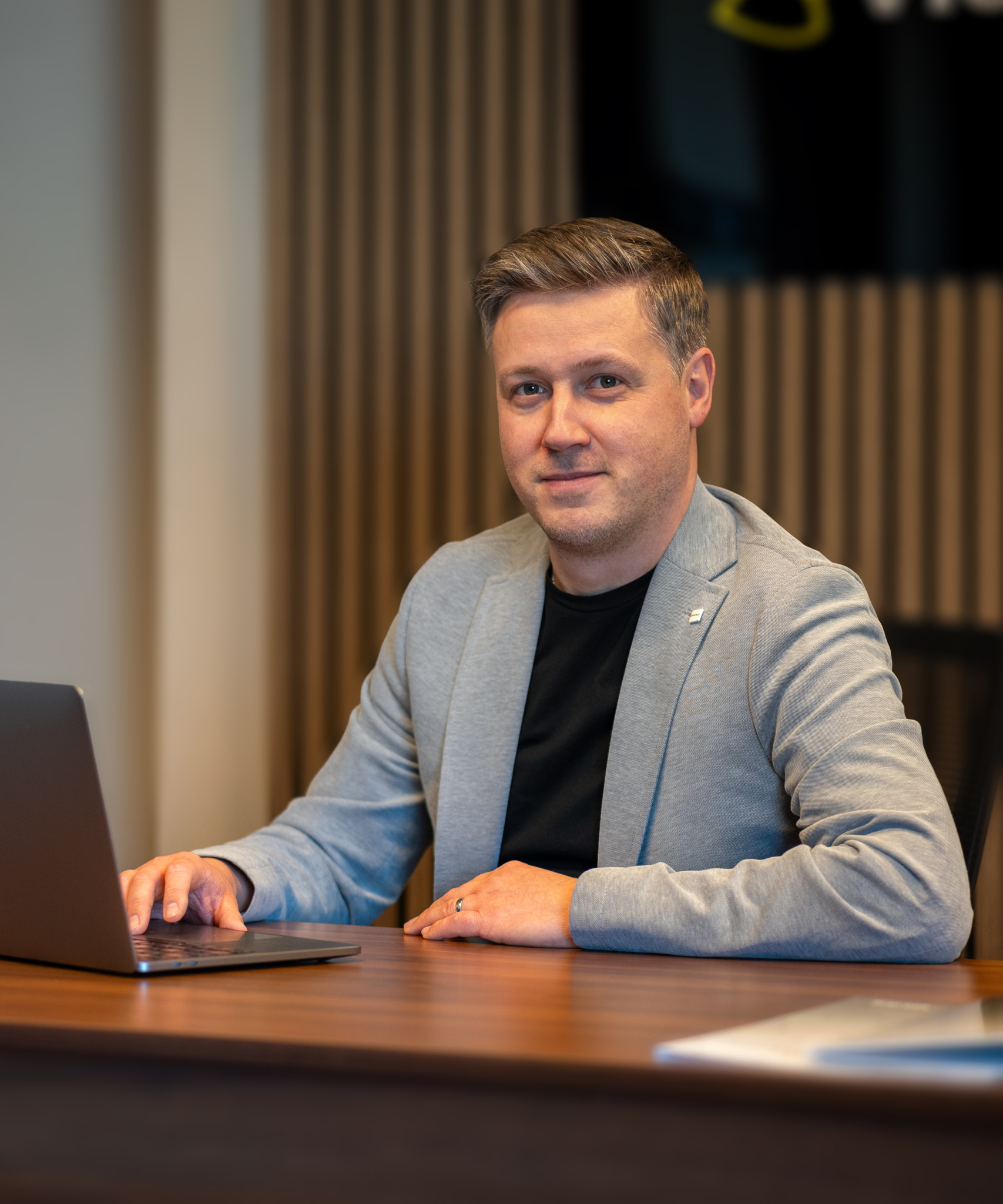 DSC02073-Edit DSC02073-Edit